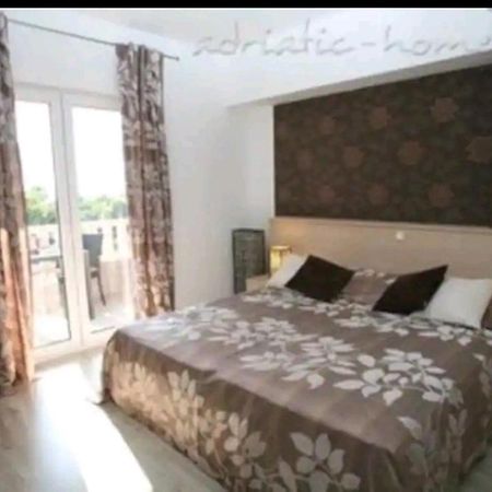 Villa Dubrovnik ماكارسكا المظهر الخارجي الصورة